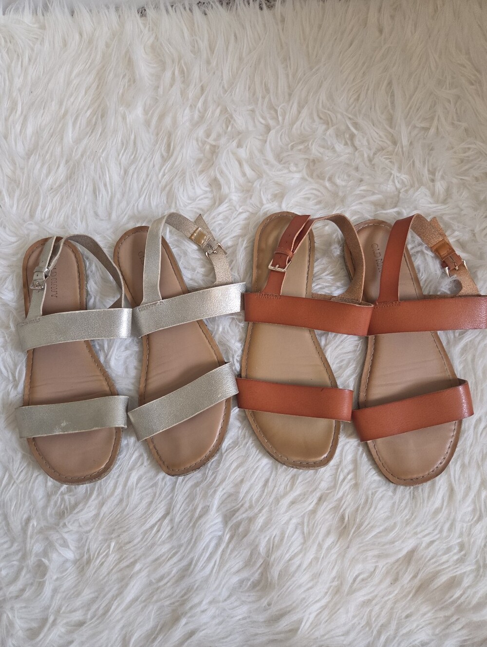 Old Navy Flat Sandals - Tan And Cream Bundle Womens